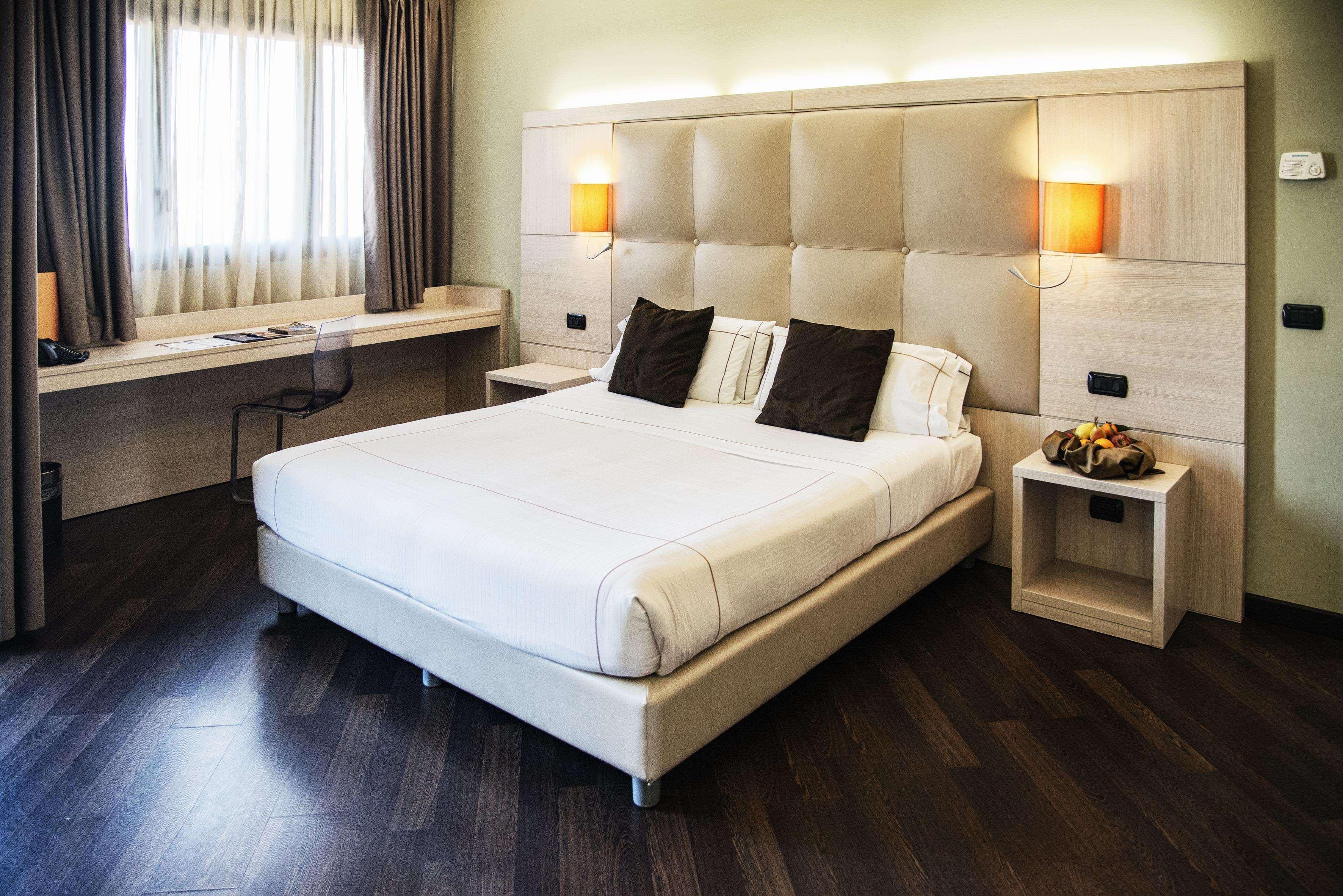 Acca Palace Aa Hotels Milano Esterno foto