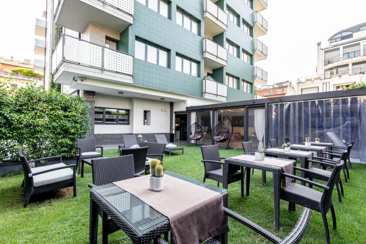Acca Palace Aa Hotels Milano Esterno foto
