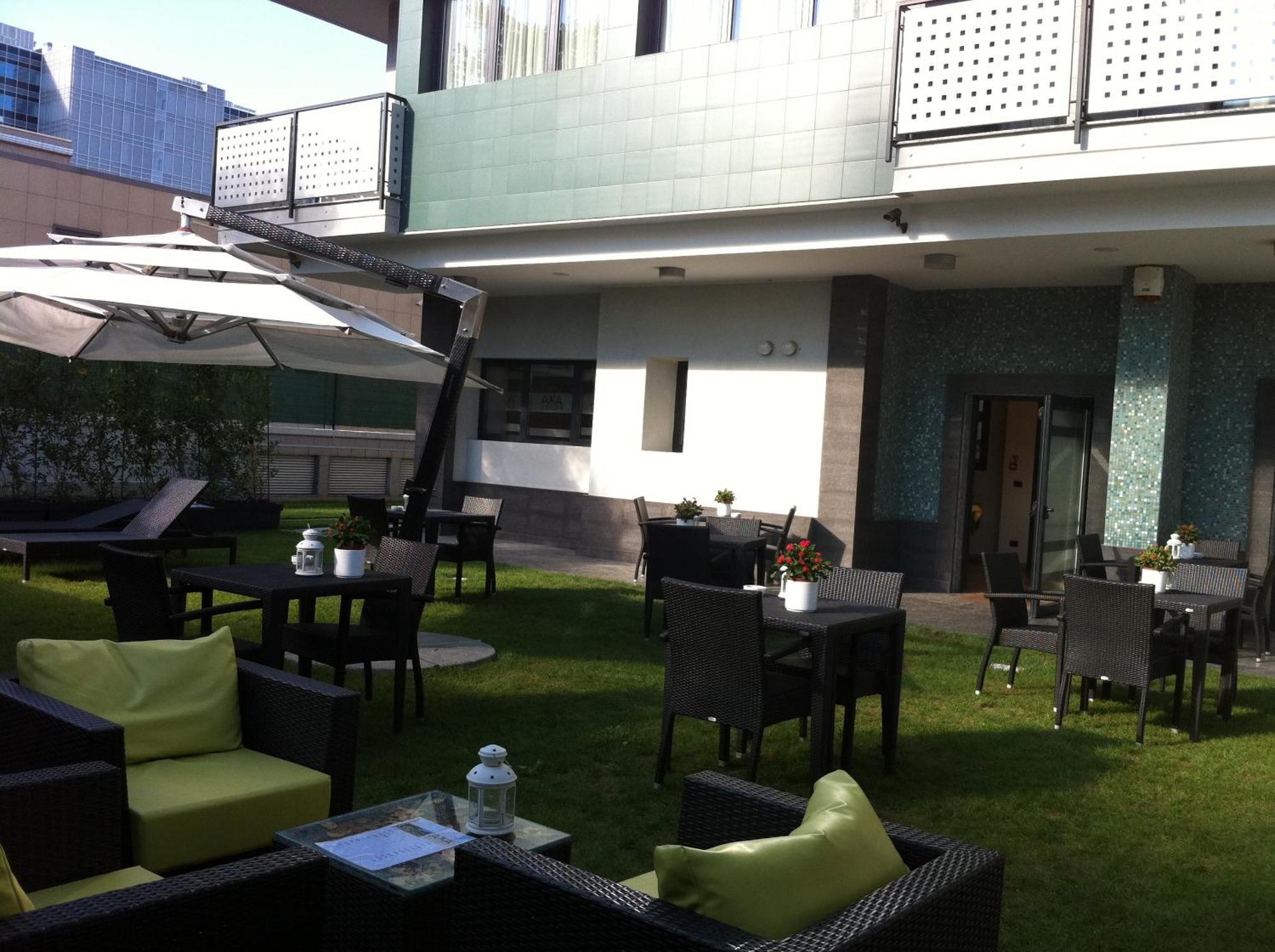 Acca Palace Aa Hotels Milano Esterno foto