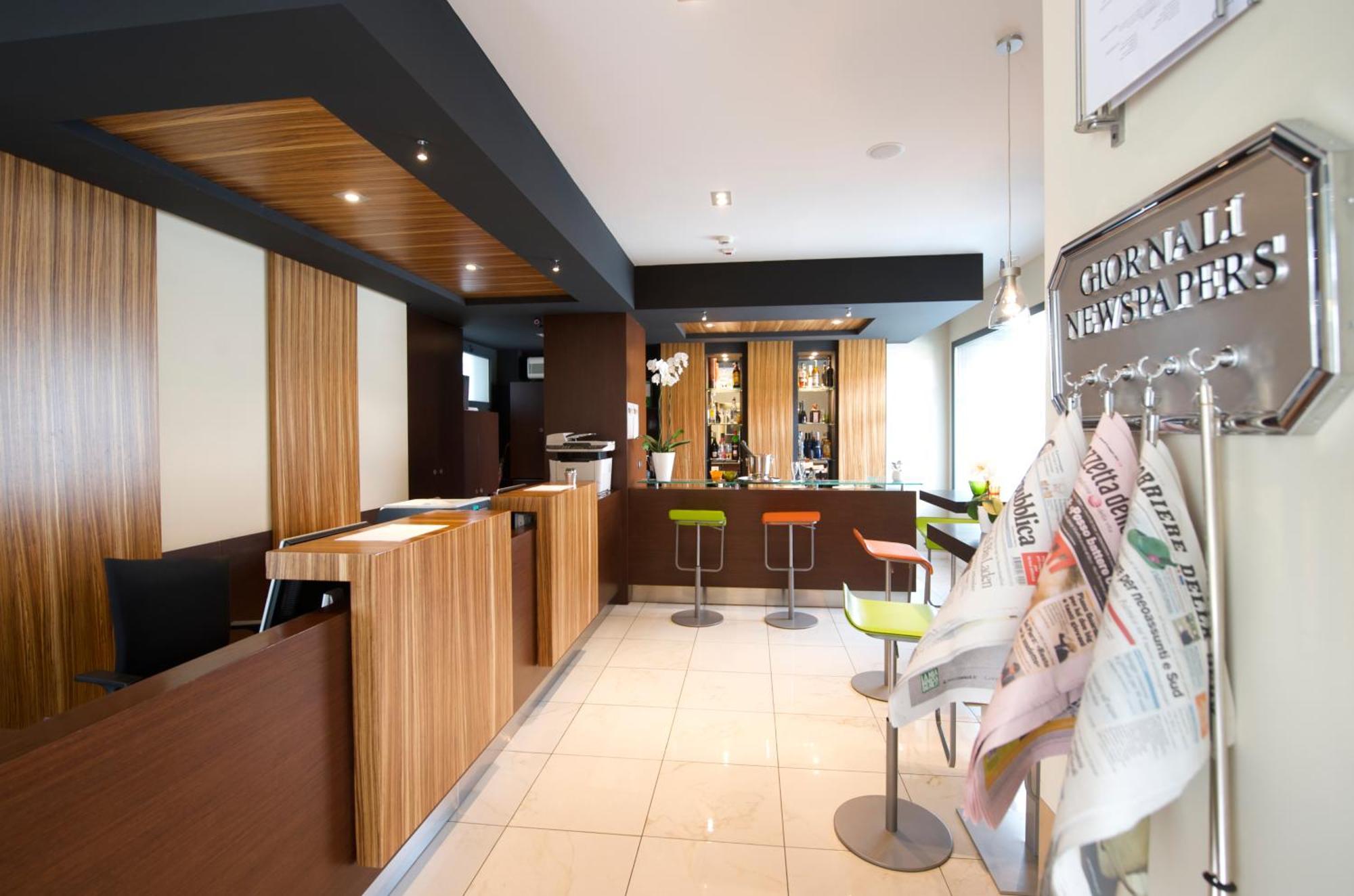 Acca Palace Aa Hotels Milano Esterno foto